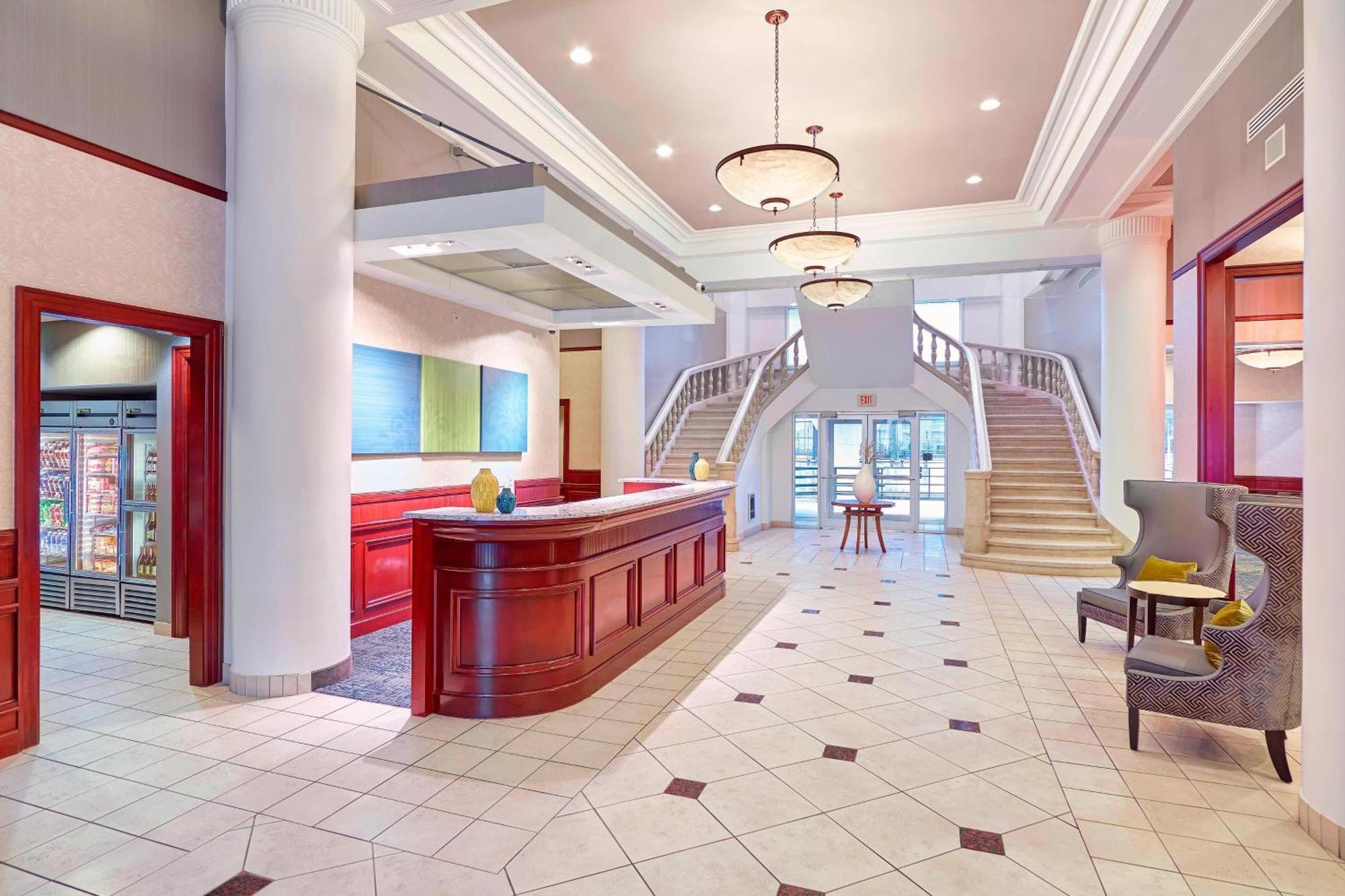 Residence Inn Milwaukee Downtown Exterior foto